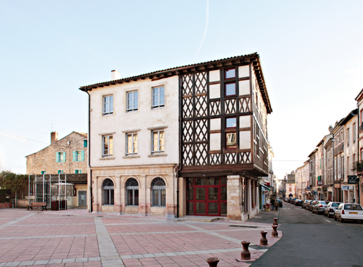 Restauration de La tête noire et logements